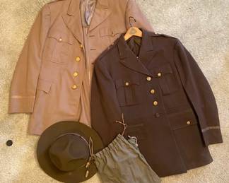 Vintage American Officers Uniform Top And Coat