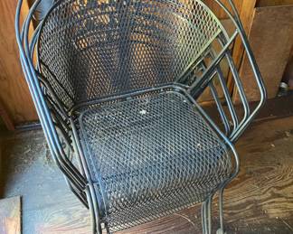 NICE set of 4 Patio Chairs and Table