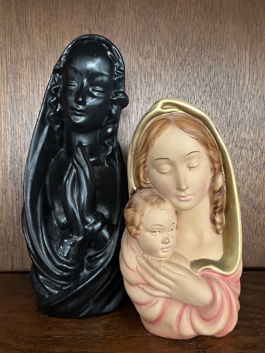 Religious statues, Mary statue one is made in Italy 