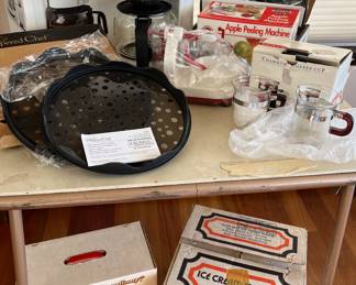 In box kitchen items