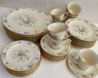 Noritake Impression dish set