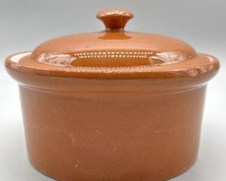 Guernsey Cookingware Lidded Orange Ceramic Pot