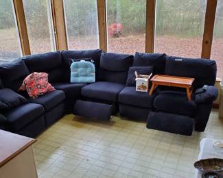 Sectional with 3 built-in recliners