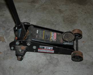 WORKING CRAFTSMAN FLOOR JACK