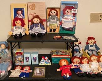 VERY SWEET COLLECTION OF RAGGEDY ANN AND ANDY DOLLS AND MORE.