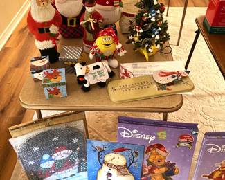 MERRY CHRISTMAS COLLECTIBLES.