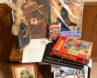 VINTAGE SMOKEY THE BEAR PLUS.