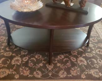 Coffee table w matching side table
