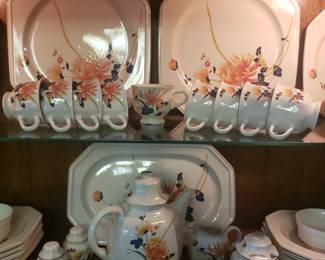 12 place setting +many extras