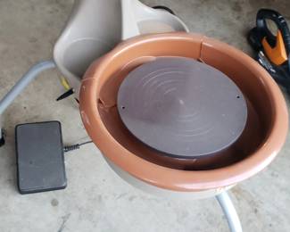 Another picture of potters wheel Artista by Speedball