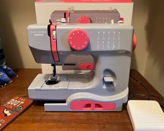 Janome New Home Sewing Machine
