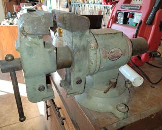 Large vise