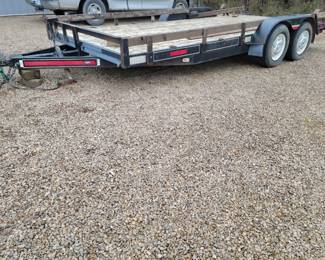 16' car hauler trailer w/title - broken jack