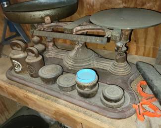 Antique scale
