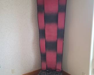 Large indoor fountain - pics don't do it justice!