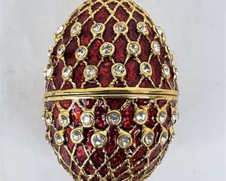 Lot 130   4 Bid(s)
2" Faberge Style Jewelry Trinket Box