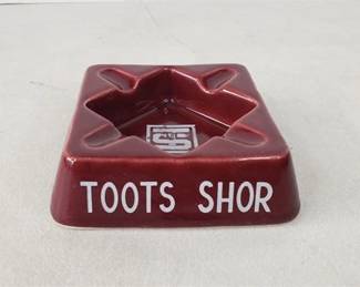 Lot 116   24 Bid(s)
Vintage Toots Shor Ashtray