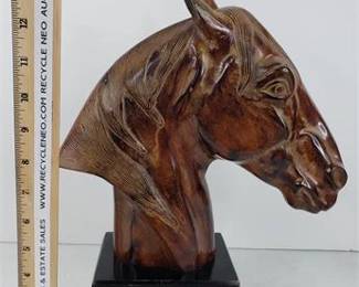 Lot 317   10 Bid(s)
13.5" Metal Horse Head by Bombay Company