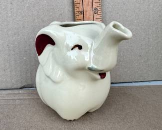 Shawnee Pottery Elephant Creamer $6.00