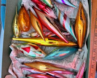 Tear Drop Ornaments all in Box $36.00