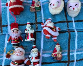 10 Santas $22.00