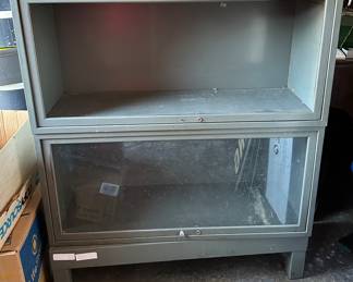 The General Fireproofing Co. Metal Barrister top pc. is missing the glass $125.00
