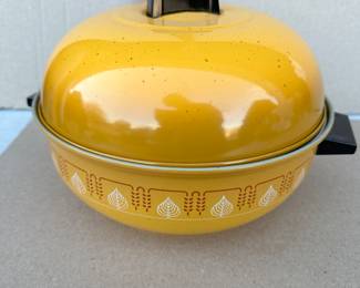 West Bend Bun Warmer $10.00