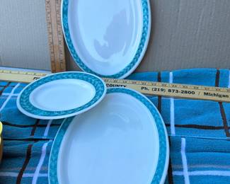 4 Anchor Hocking Pieces $20.00 for all 