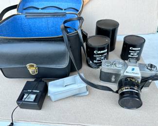 Bell and Howell Auto 35 Reflex with Back and Lens $28.00