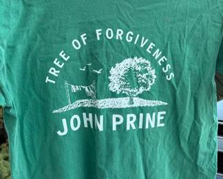 John Prine T-Shirt $12.00 Size Large