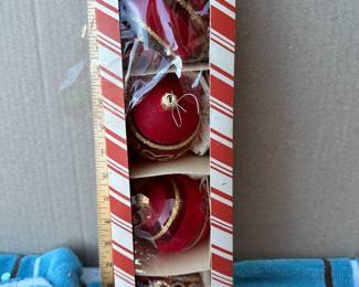 Peppermint Pier Ornament Set $6.00