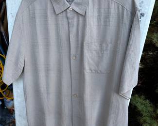 Tommy Bahama Size Large 100% Silk Shirt $20.00