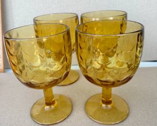 Bartlett Collins 4 Glass Set $12.00
