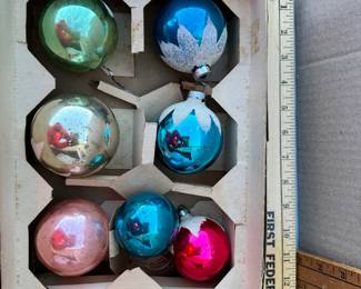 7 Ornaments $12.00