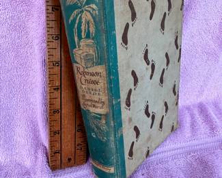Robinson Crusoe Book $8.00