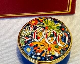 Staffordshire Miniature Enamel Trinket Box, measures about .75" x 1.2". 

Comes with the storage box pictured. 