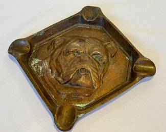 Vintage Metal Bulldog Ashtray in good/vintage condition with some wear and measuring 5" x 5" 