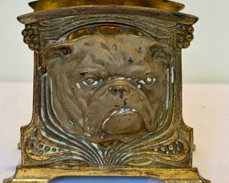 Art Nouveau H.L. Judd Co Bull Dog Sliding Book Rack / Metal Letter Holder in good condition with light wear 
Measures 5" x 2.5" x 4.5" 