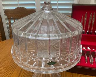 Shannon Crystal Cover Cake Stand