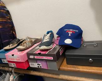 Ladies shoes sized 7.5 to 9