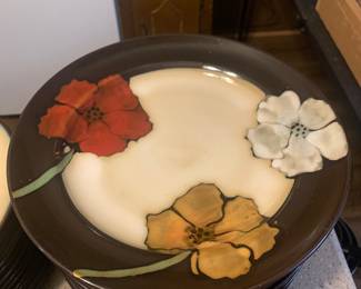 Pfaltzgraff Painted Poppies Dishes