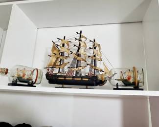 Collector ship items 