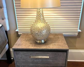 pair of matching nightstands and lamps by Lane