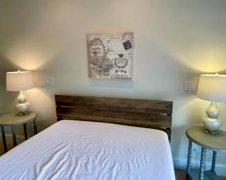 queen size bed, mattress, side tables, lamps