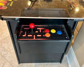 retro Ms Pac Man game by Bally (Midway)