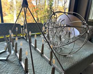 several light fixtures