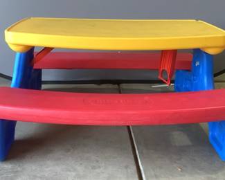 Little Tikes Picnic Table