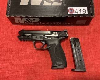 Smith & Wesson SW11524 M&P 9MM M2.0