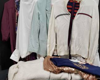 "Festival of Gifts" in Evans, GA. Starts Closing on Fri 12/1 at 8pm. Pickup on Mon 12/4 from 12-6pm. Please click here to view more photos, descriptions, and current bids:&nbsp;https://ctbids.com/estate-sale/24353