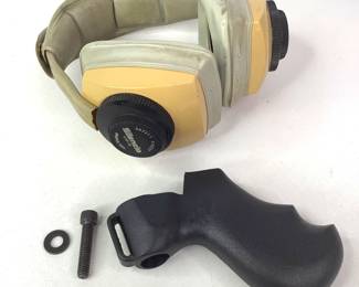 Silencio LIQ-71 Shooting Earmuffs & TacStar Rear Tactical Grip